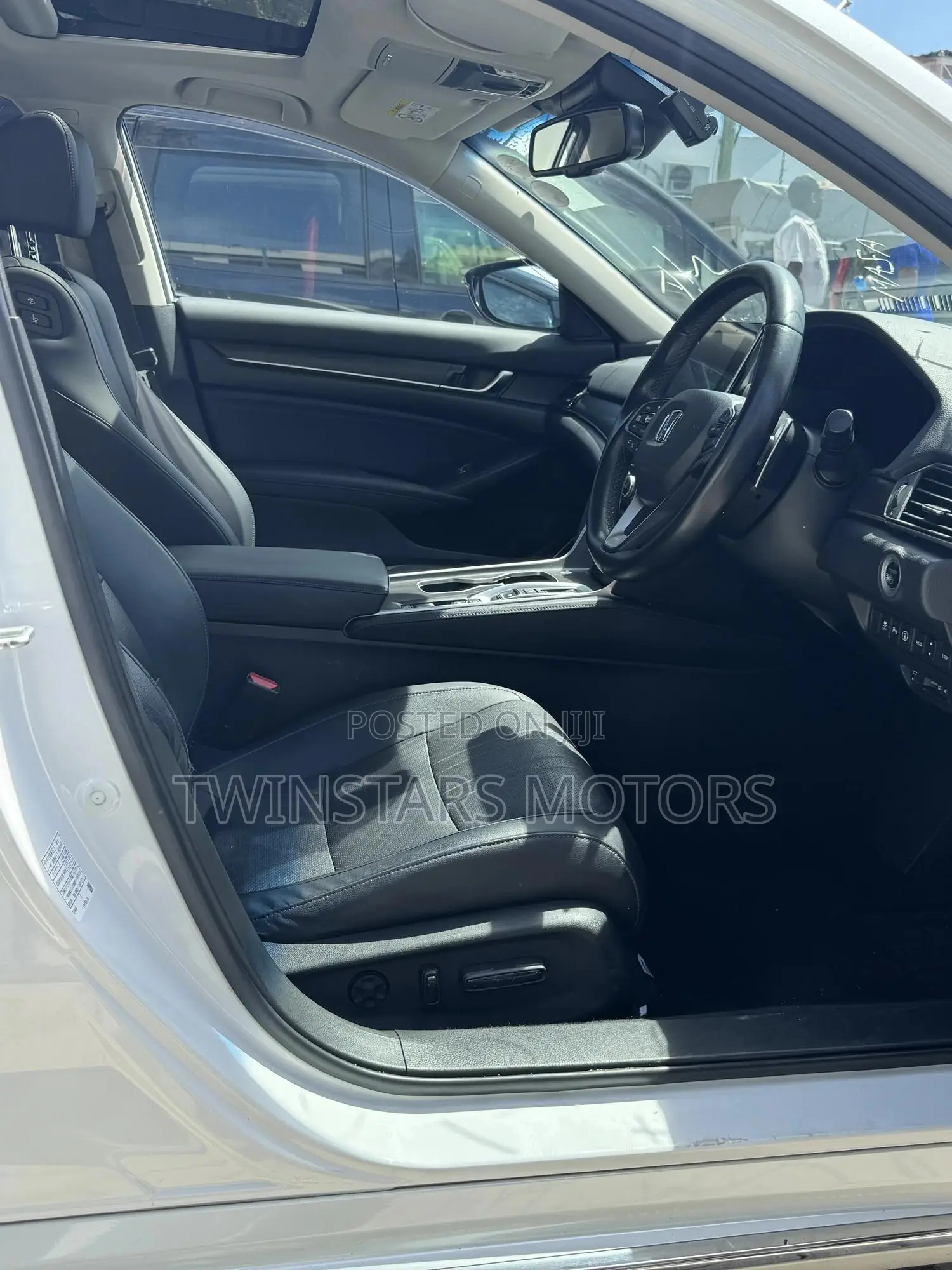 Honda Accord Hybrid 2020 White