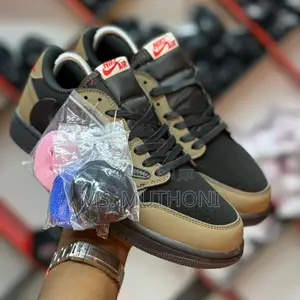 Authentic Air J 1 Low Travis Scott