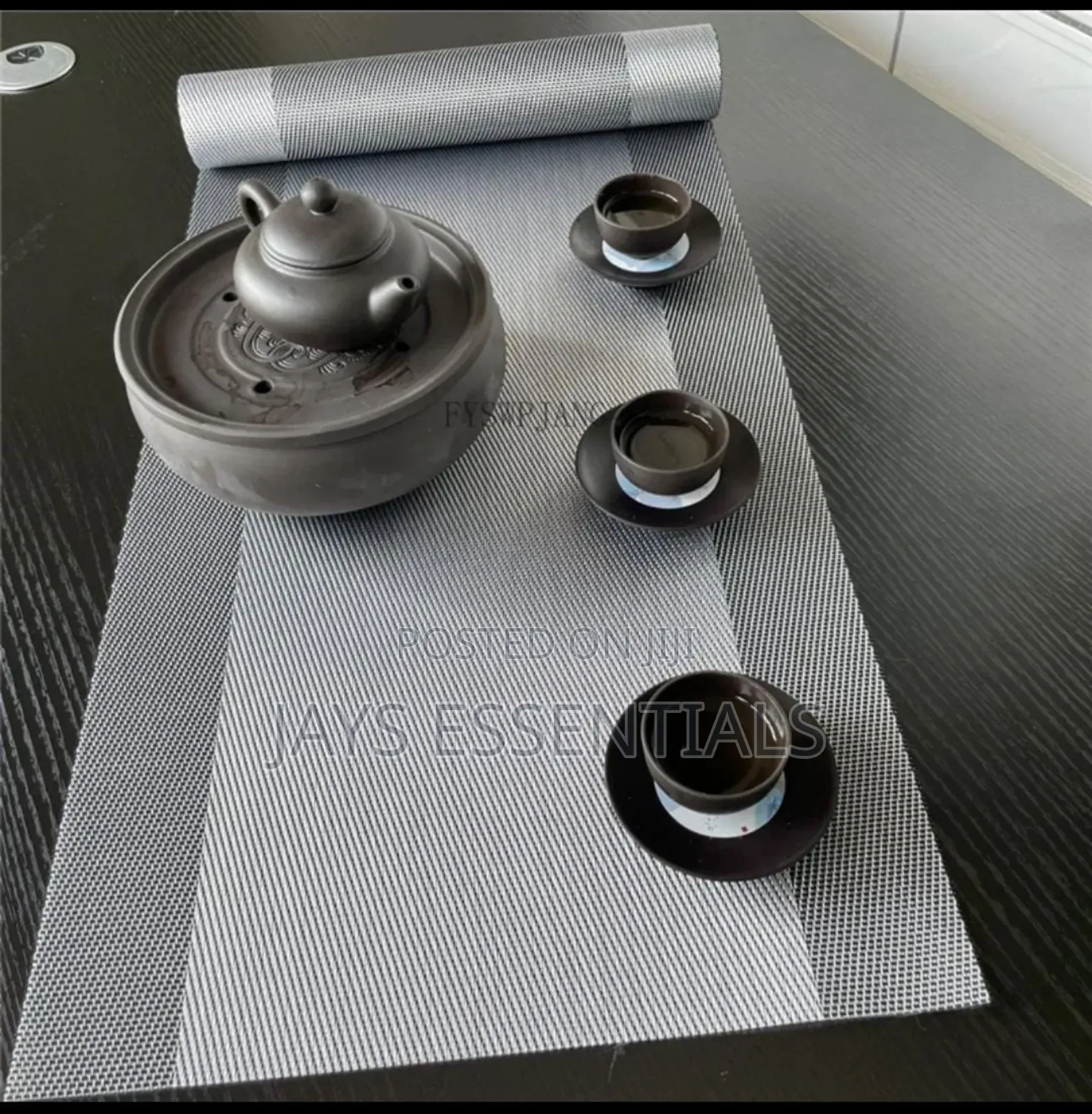 6pc Table Mats + Runner Set