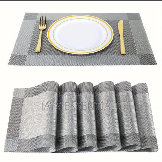 6pc Table Mats + Runner Set - thumbnail 8