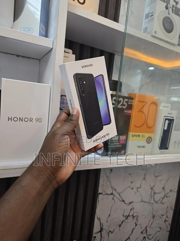 New Samsung Galaxy A36 128 GB Black - thumbnail 3