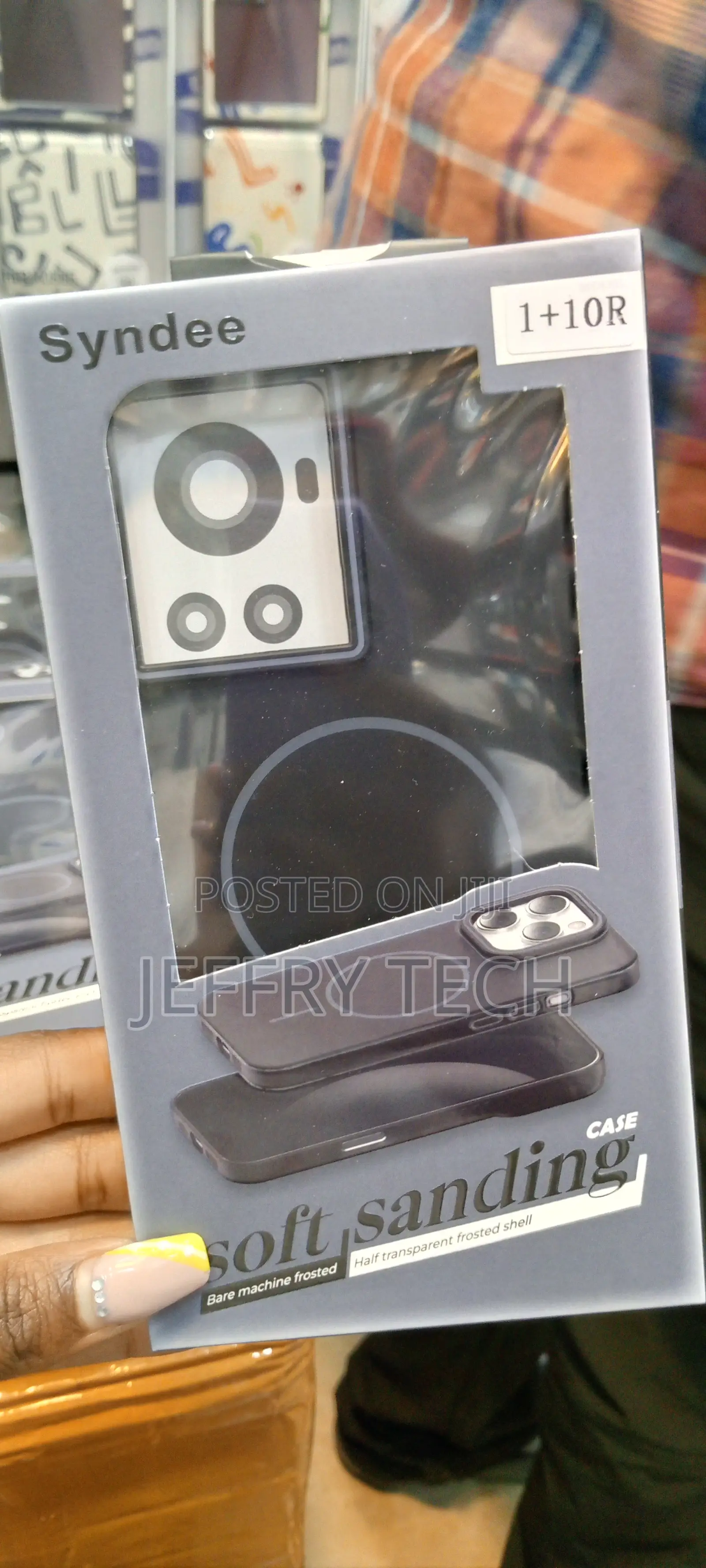 1+10r Sydnee Magsafe Soft Sanding Frosted Resistant Case