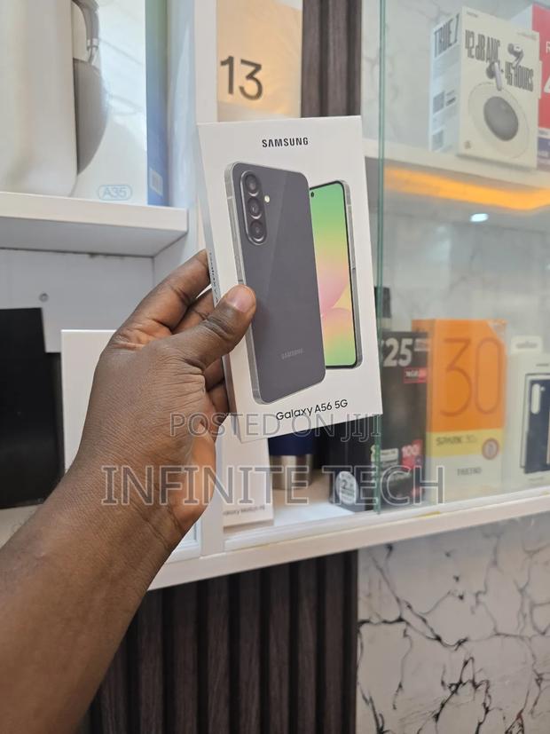 New Samsung Galaxy A56 128 GB Black - thumbnail 3