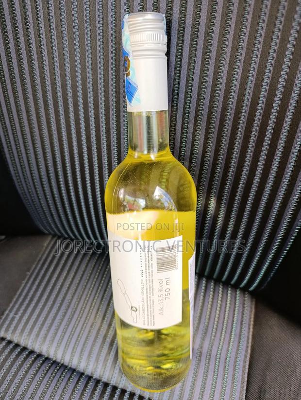 Katona Wine Semillon - thumbnail 4