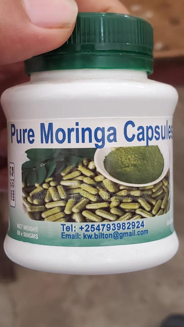 Moringa Capsules - main view