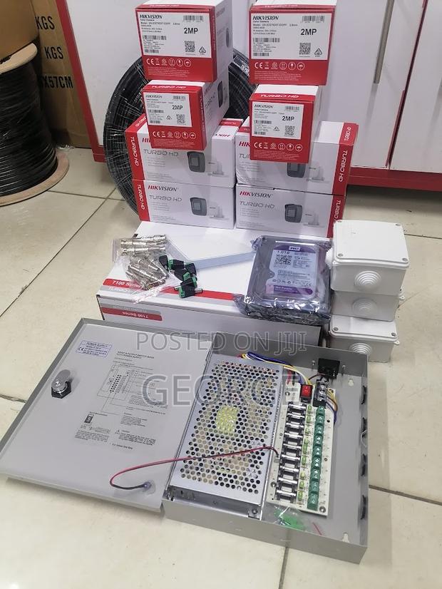 Hikvision 8 CCTV Cameras Complete Kit 1000gb HDD