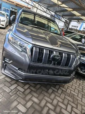 Toyota Land Cruiser Prado 2.8 2018 Gray