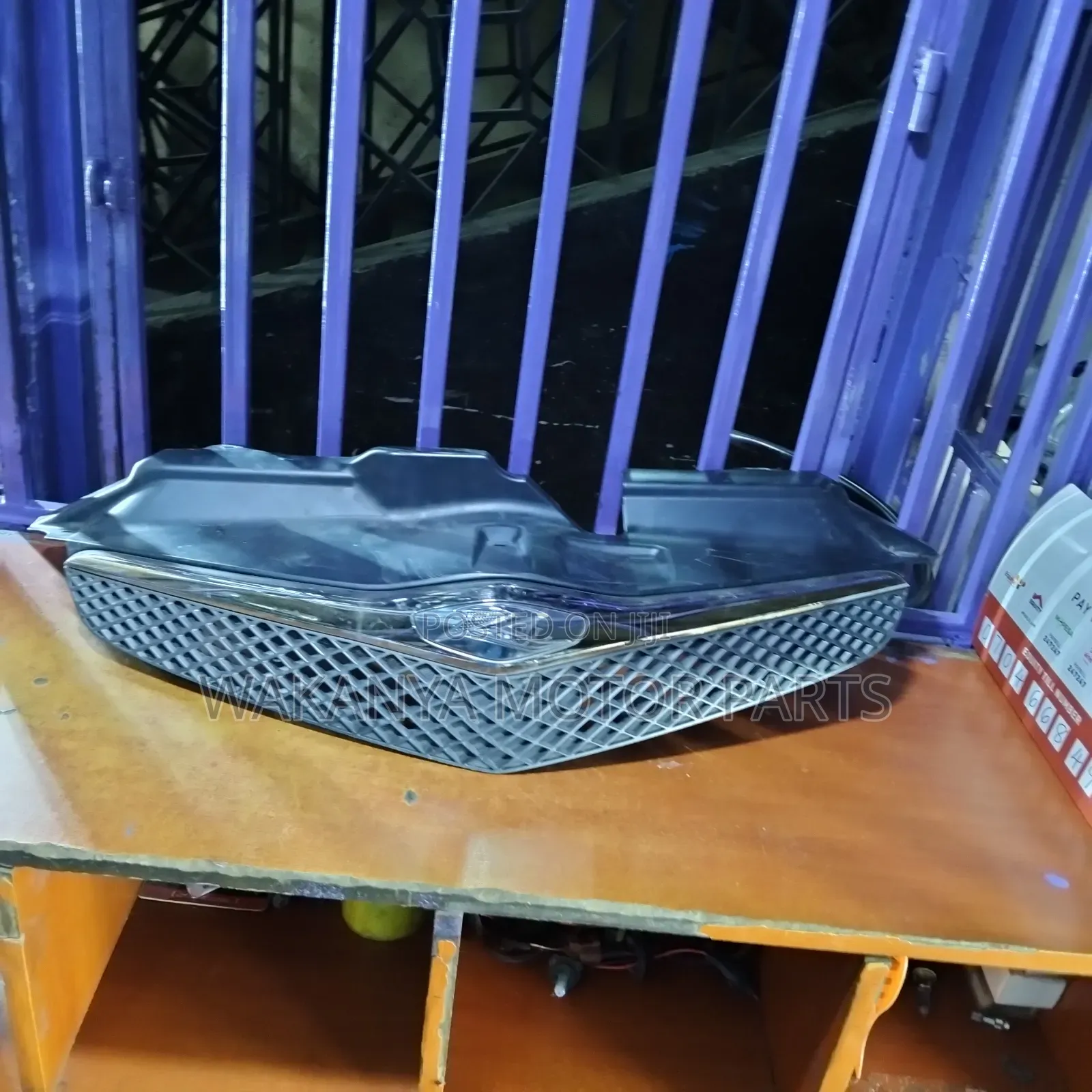 Toyota Ractis 2008/2009/2010 Grille, Ex Japan