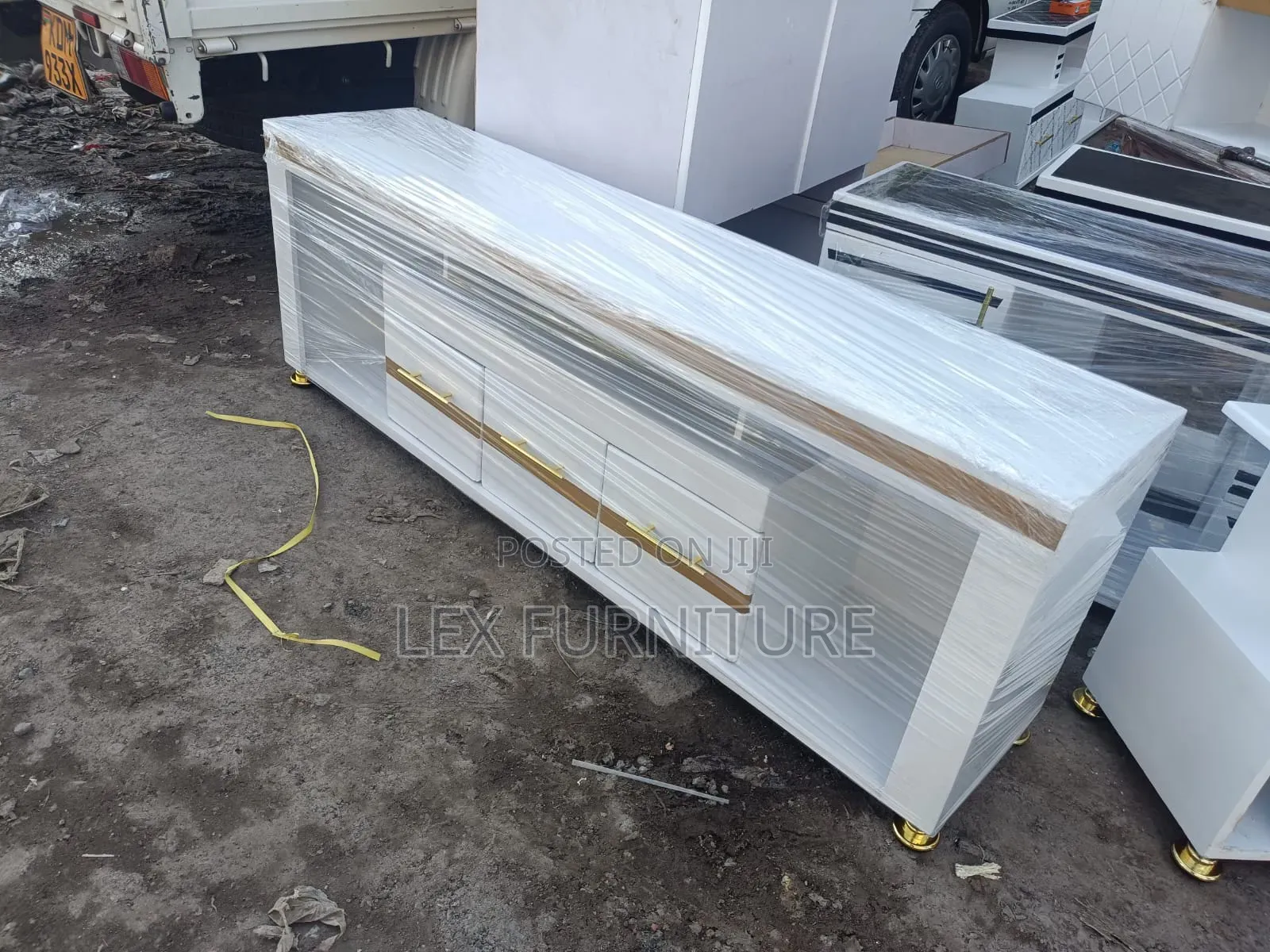 3drawer Tv Stand