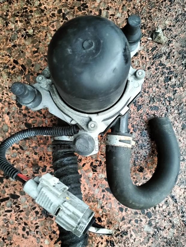 Main Air Pump Prado 150,120