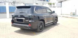 Lexus LX 450d AWD 2017 Black