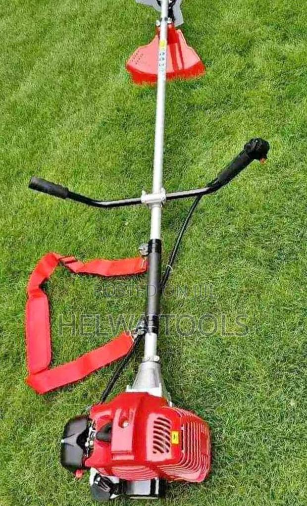 Honda 2 Stroke Brush Cutter Machine