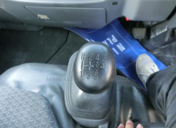 Isuzu Elf Open Body - thumbnail 3