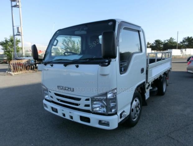 Isuzu Elf Open Body