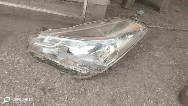 Toyota Vitz 2015 Non Zenon Headlight