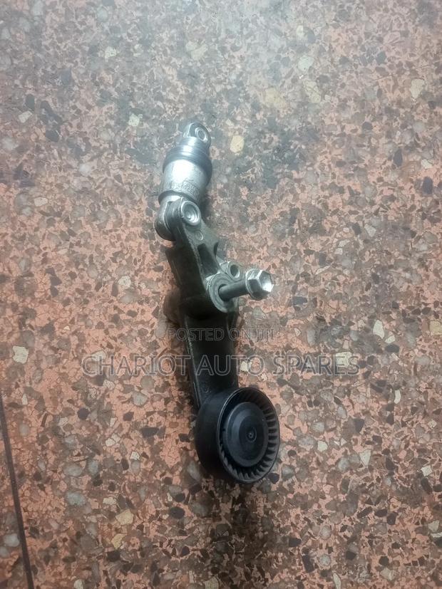 1zz Toyota Wish Tensioner