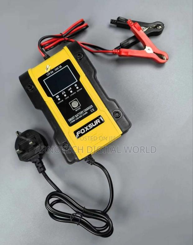 Universal 12v/24v All Batteries Charger - main view