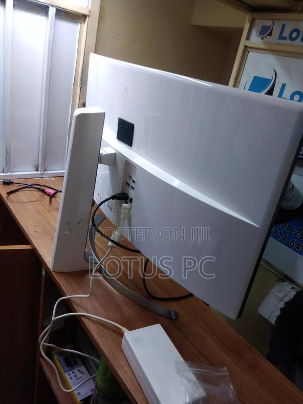 Lg 34 Inches Curved - thumbnail 2