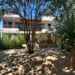 1bdrm Duplex in Karen for rent