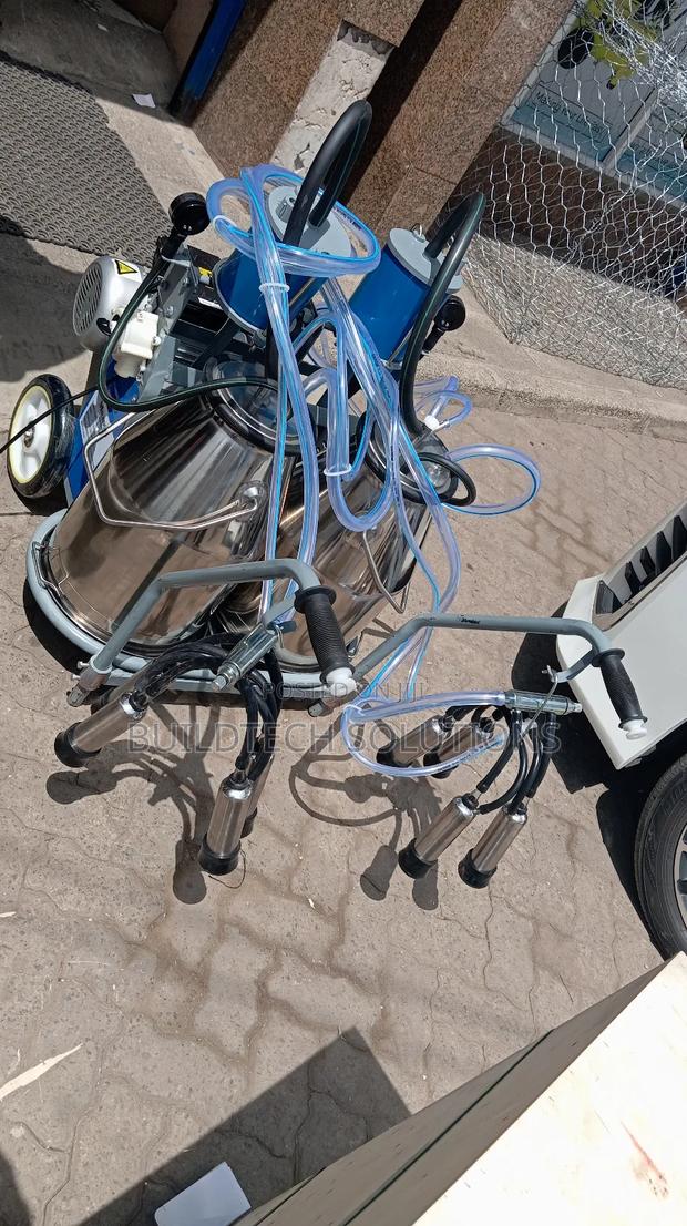 Cow Milking Machine - main view