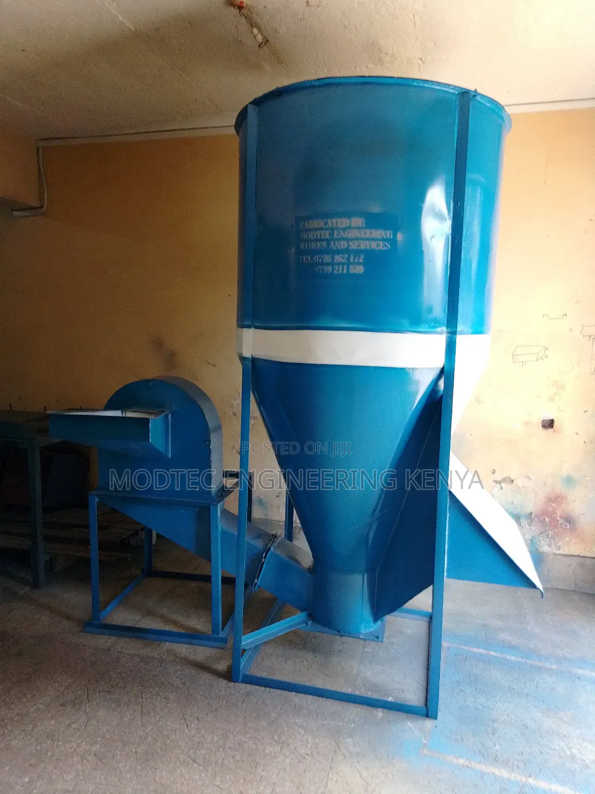 Modtec Ltd: Crusher and Feed Mixer Connected