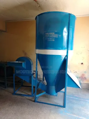 Modtec Ltd: Crusher and Feed Mixer Connected