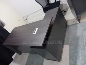1.6 Executive L Shape Table