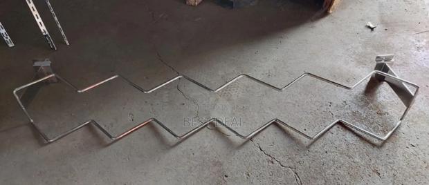 Shoe Display - main view