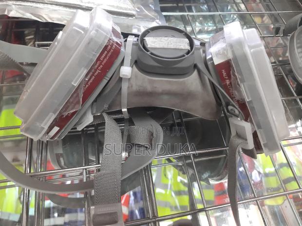 Half Face Gas Mask 7 In 1 Respirator Safe Filter