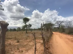 4 Acres Farm Makindu
