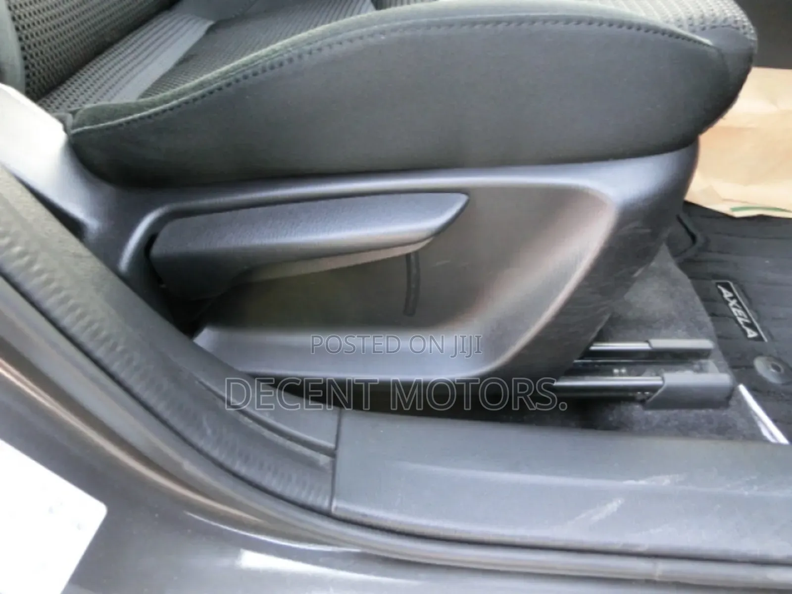 Mazda Axela 2019 Gray