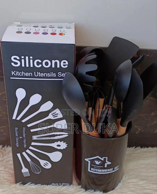 Silicon Kitchen Utensils Set.Black 12 PCS Spoons - main view