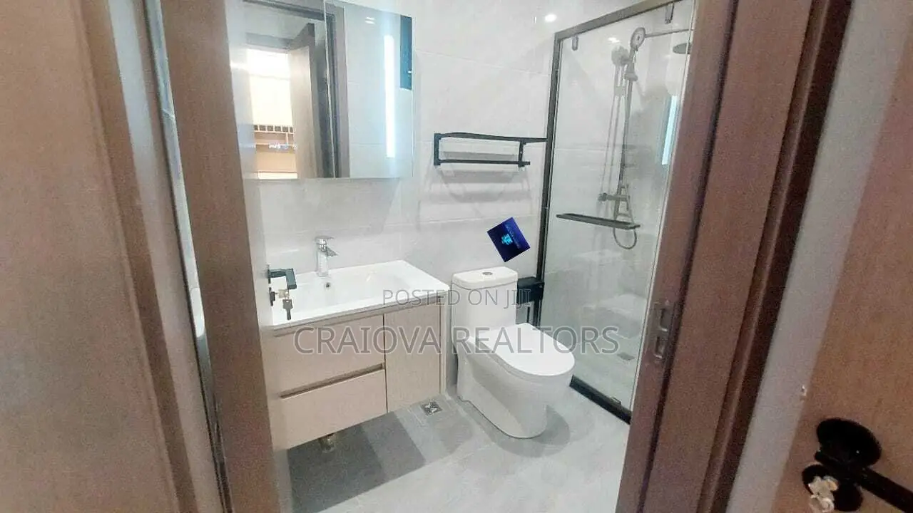3bdrm Apartment in Lavington for sale
