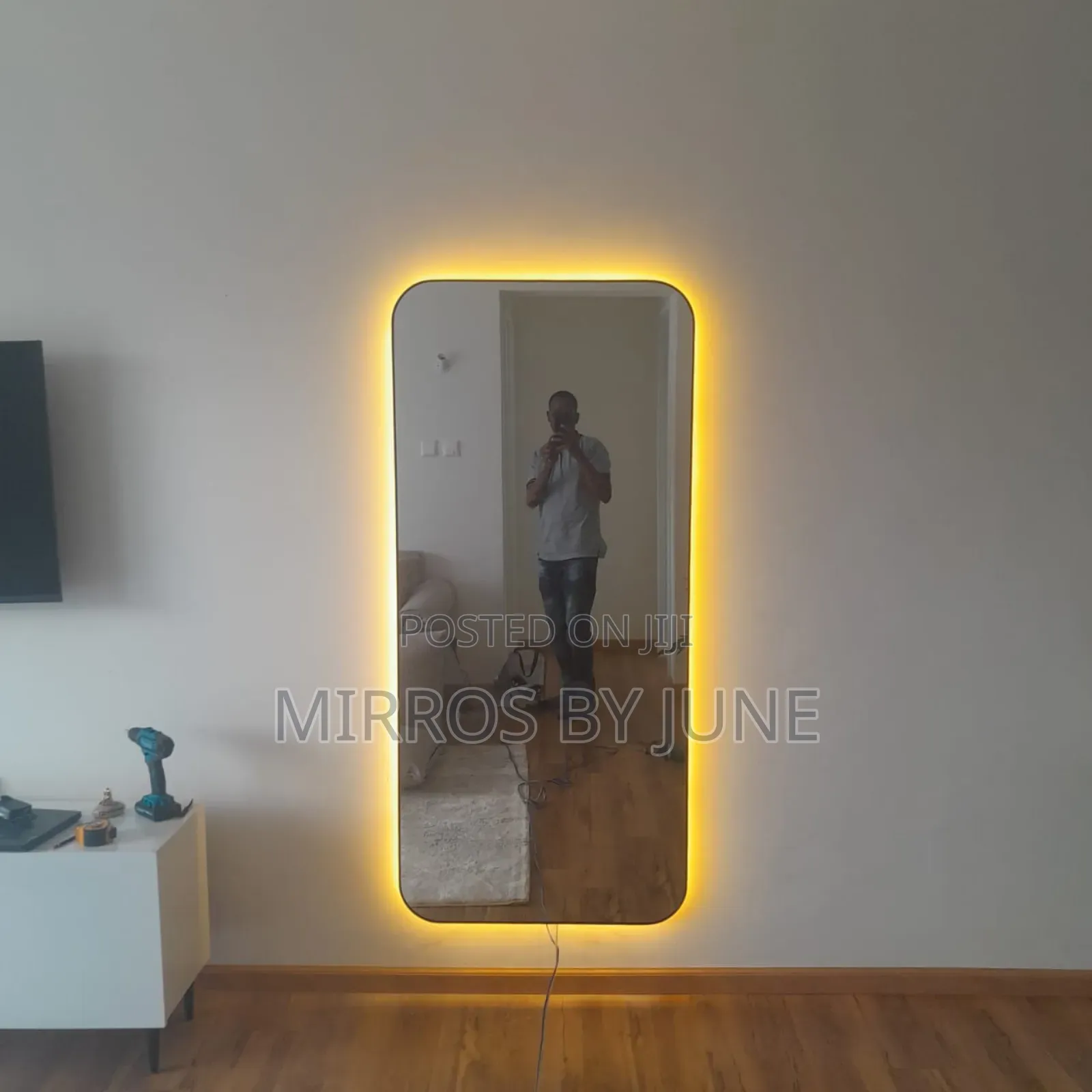 Full Length Curved Corner Mirror With Led Light