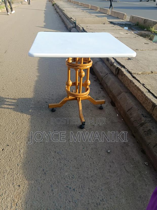 White, Gold Restaurant Square Table  - thumbnail 2