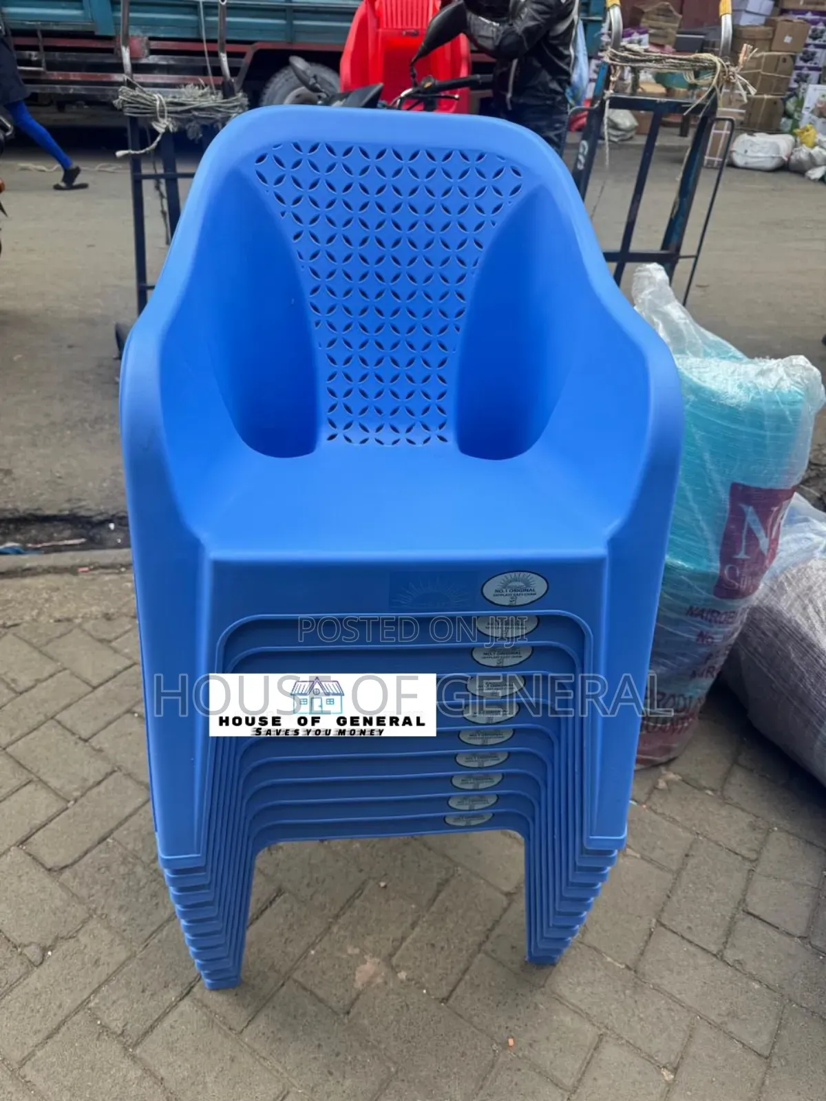 Best Quality Product Plastic Chair: Easy Chair