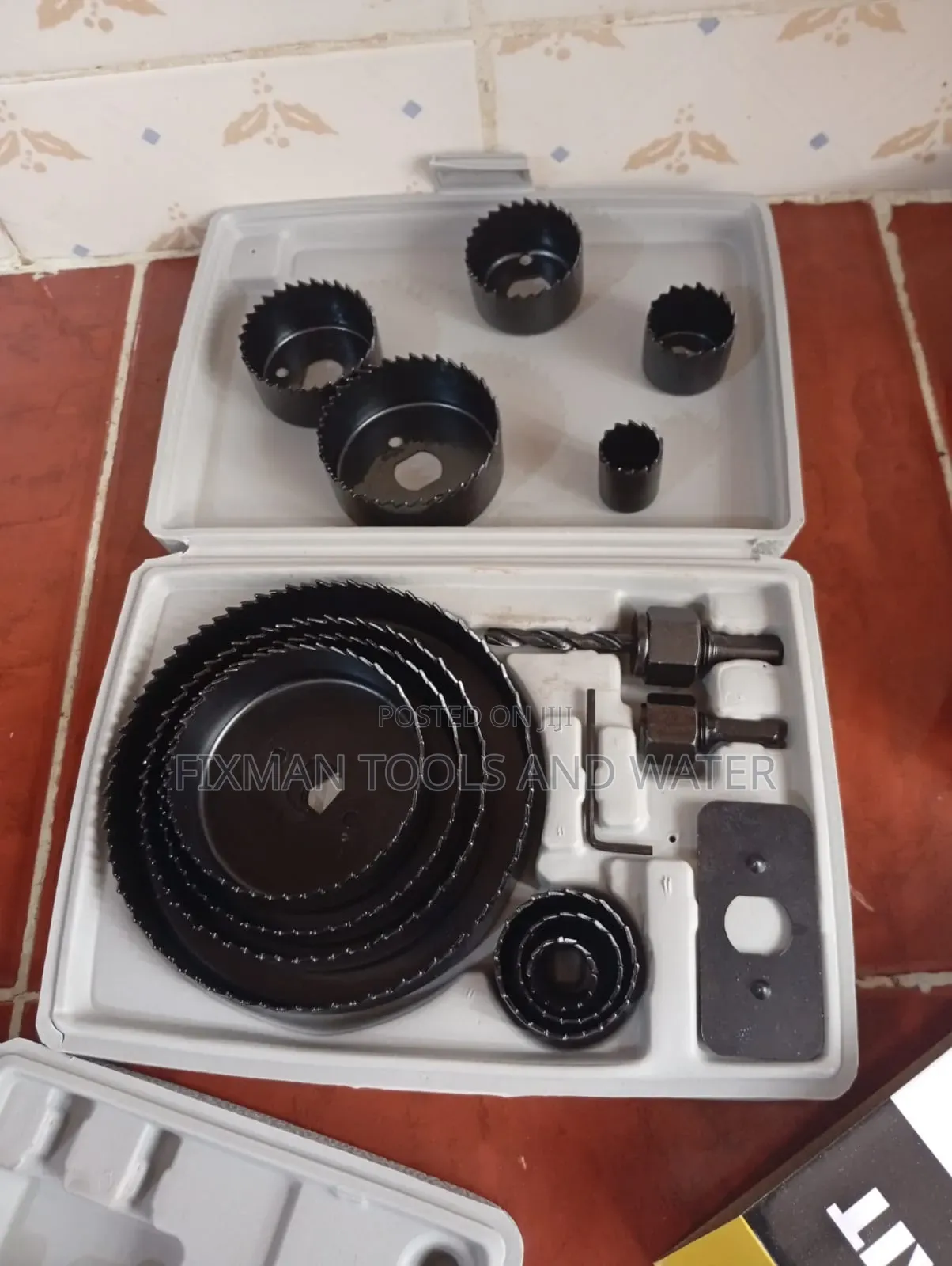 Sharp Wood Hole Saw Set 16 Pcs