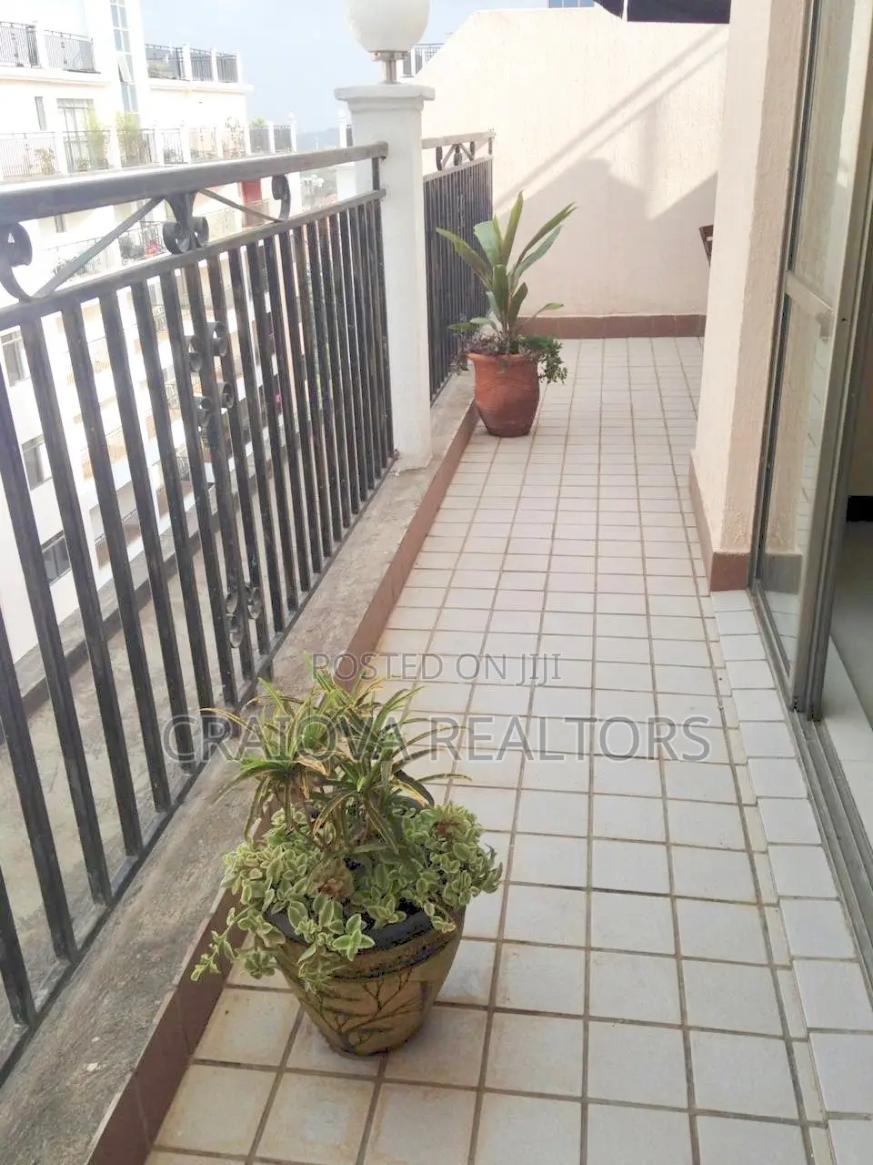 Furnished 3bdrm Apartment in Valley Arcade for rent