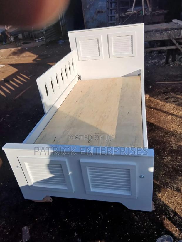 Modern Wooden Toddler Bed - main view