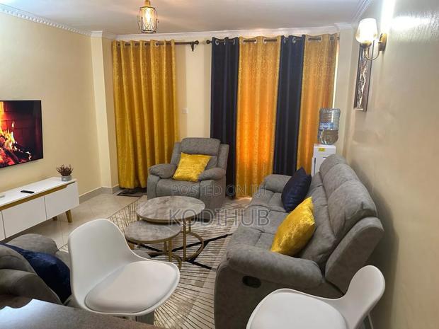Classy 2 Bedroom - thumbnail 6