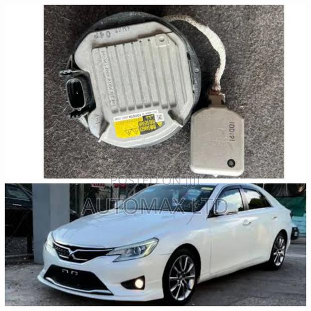 Xenon Ballast Controller Unit: For Toyota Mark X, Grx130 - main view