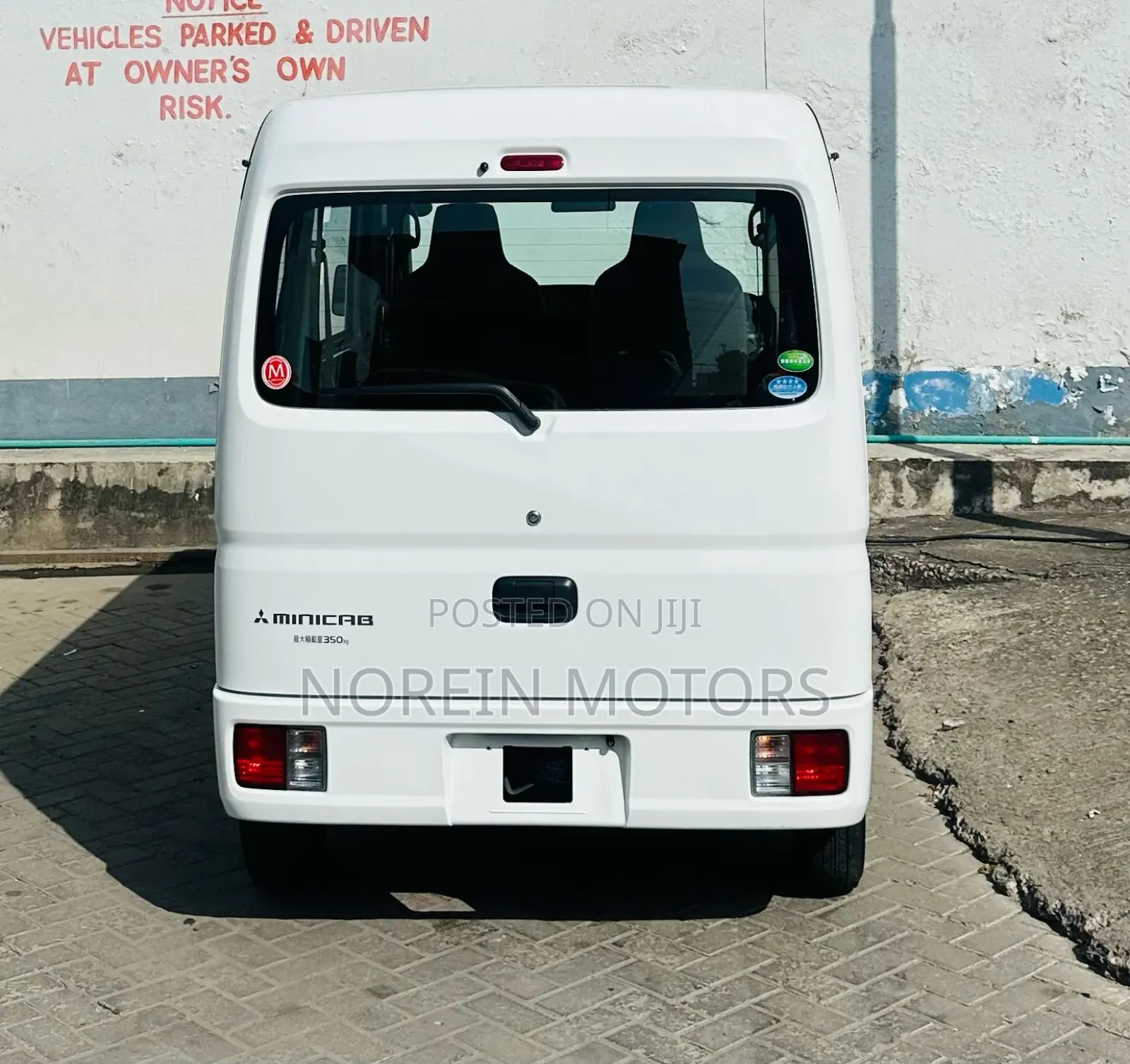 Suzuki Every Wagon 2018 Off white