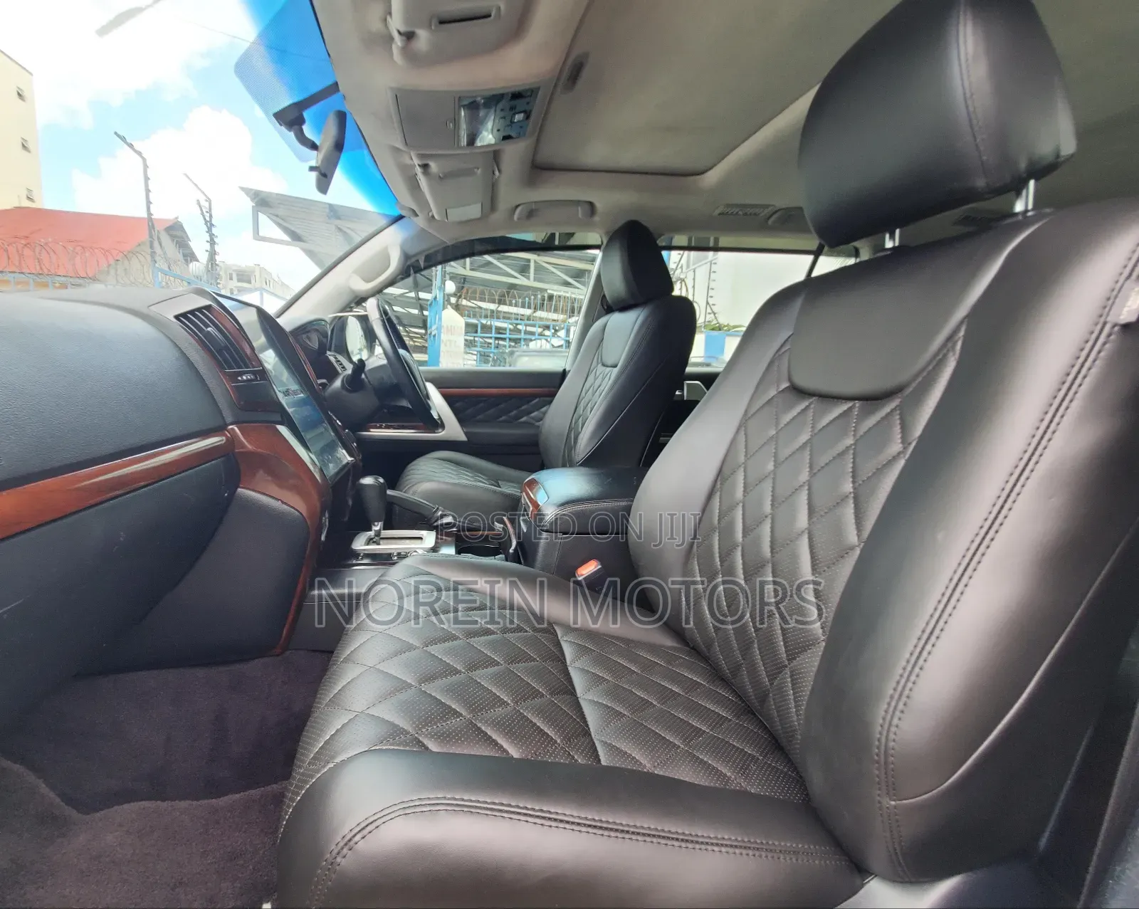 Toyota Land Cruiser 2018 Off white