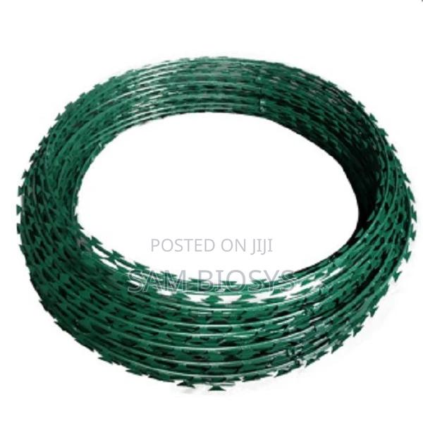 Green Razor Wire 450mm