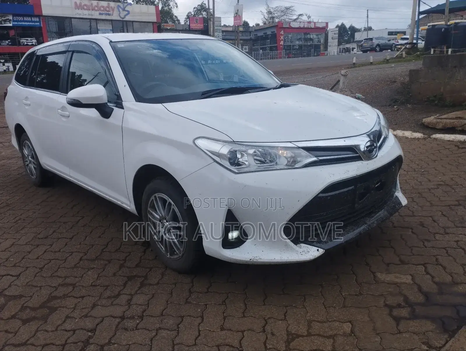 Toyota Corolla Fielder 1.5 Petrol FWD 2017 White