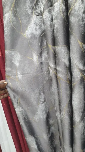 Curtains And Shears Available In Affordable Prices