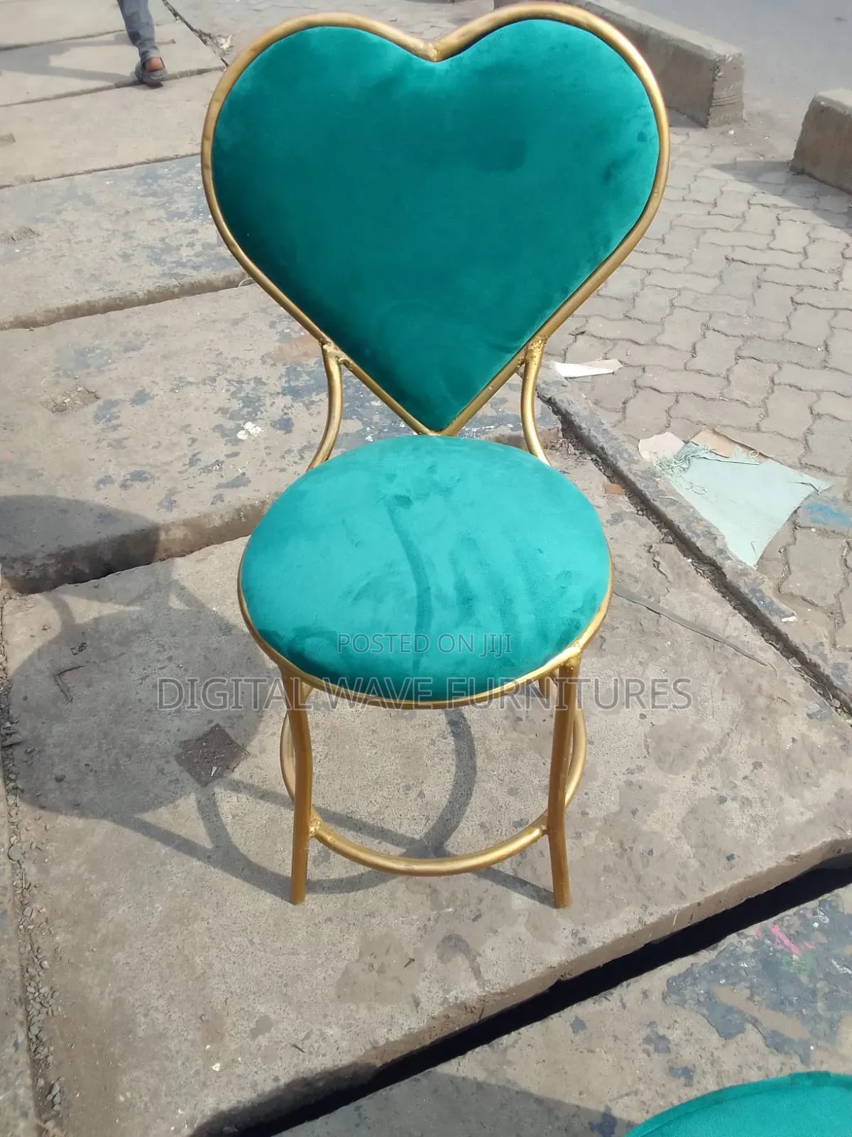 Green Relaxing/Dining Stool