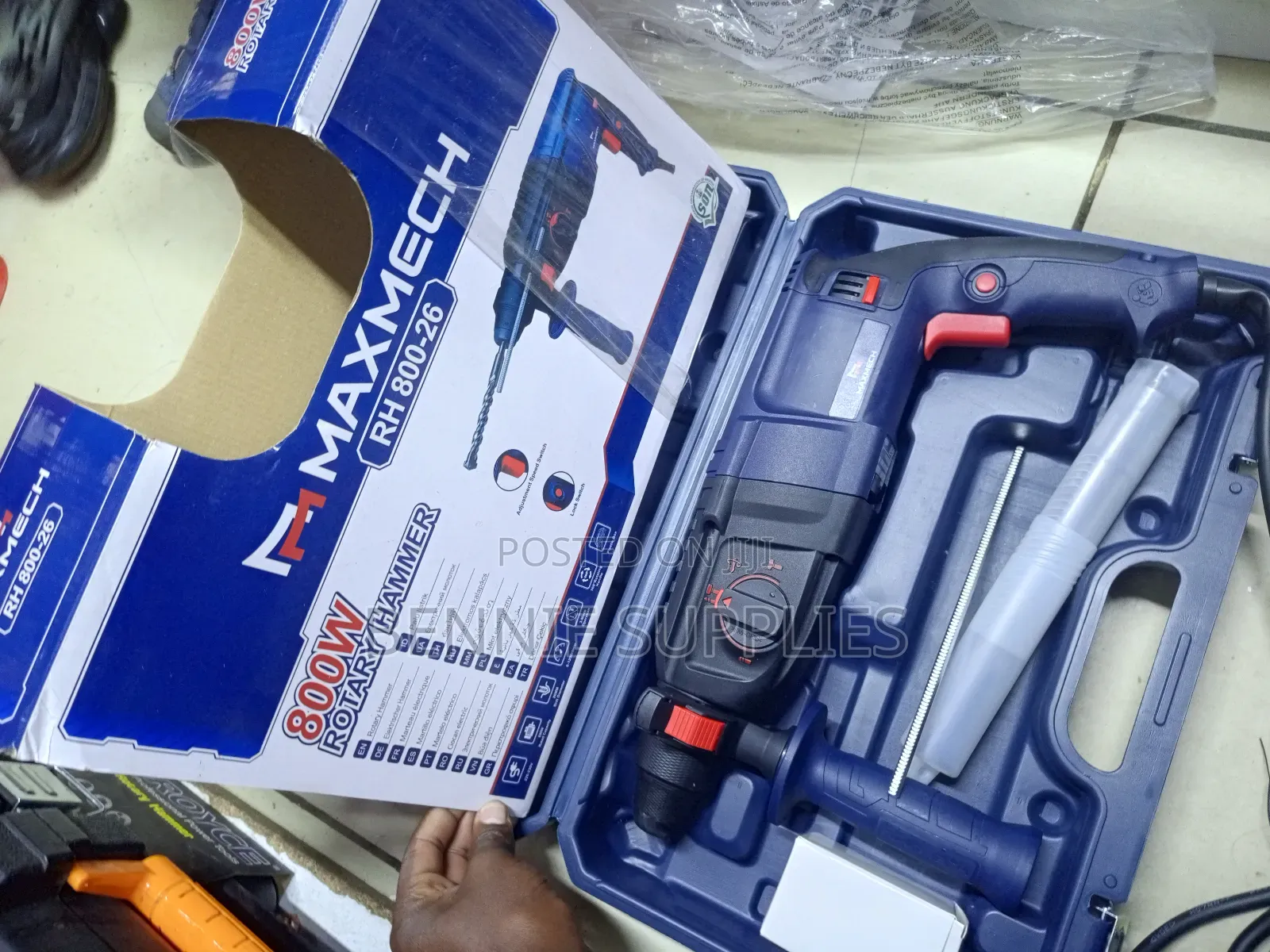 Maxmech Rotary Hammer 800watts