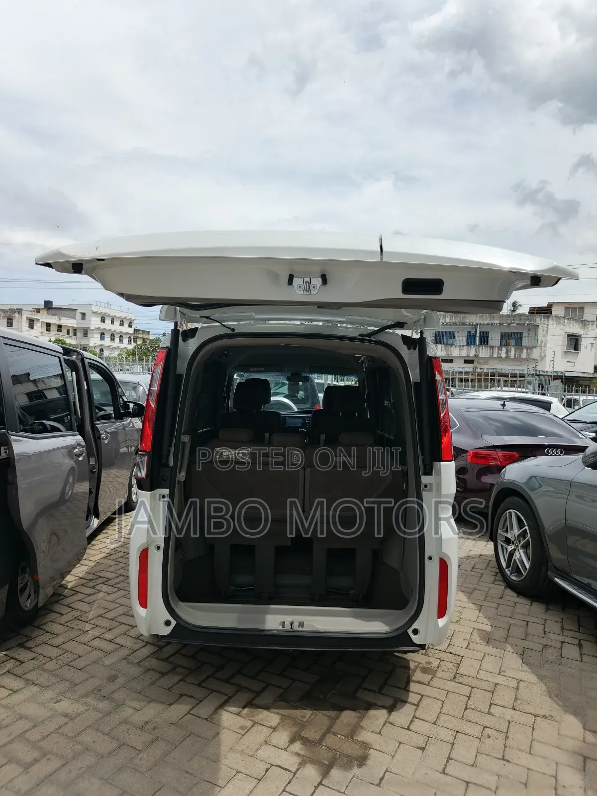 Honda Stepwgn 2018 White