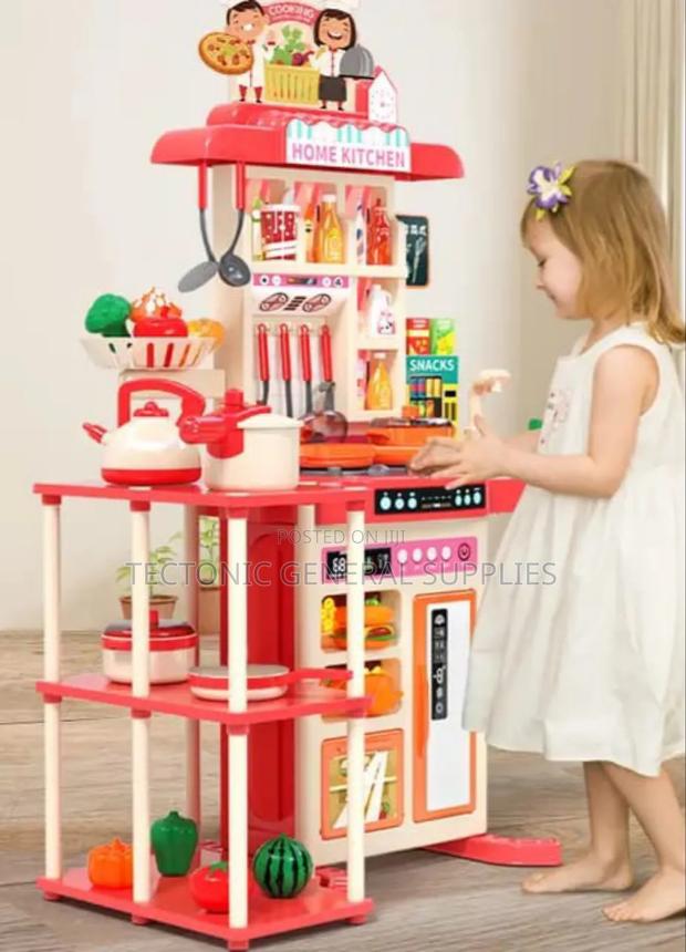*Spray Kitchen Set* Kids Pretend Kitchen Set - main view